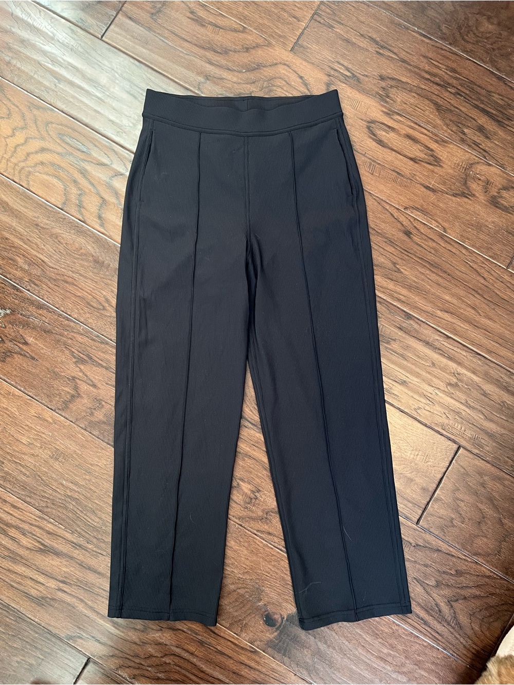 Lululemon Urban Strides Super High-Rise Pant 25"
Black